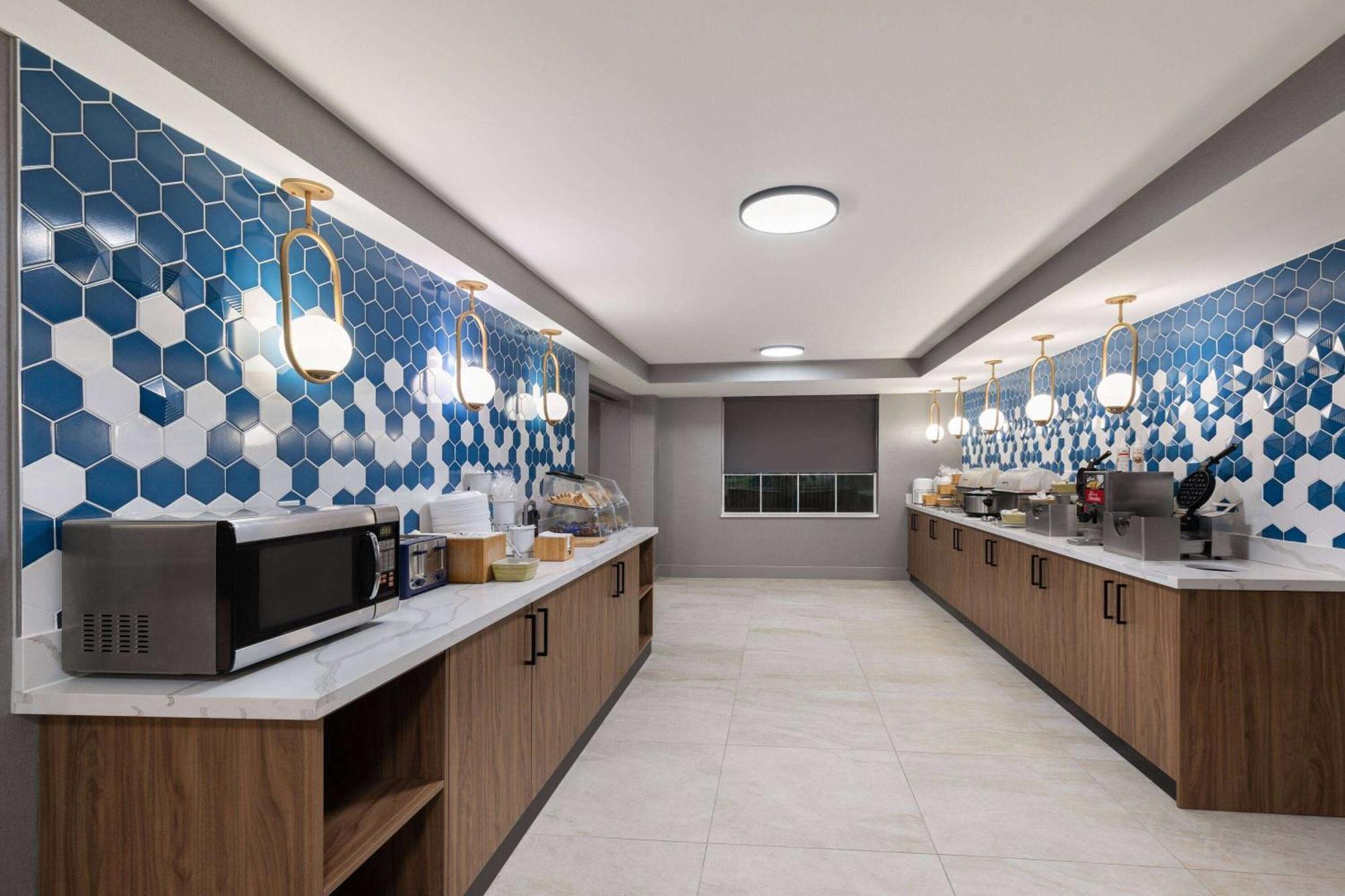 La Quinta By Wyndham Papermill Knoxville