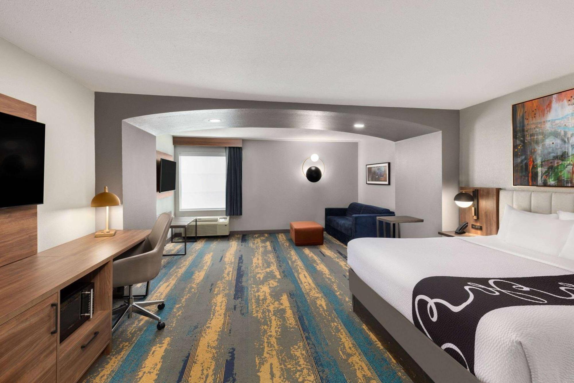 La Quinta By Wyndham Papermill