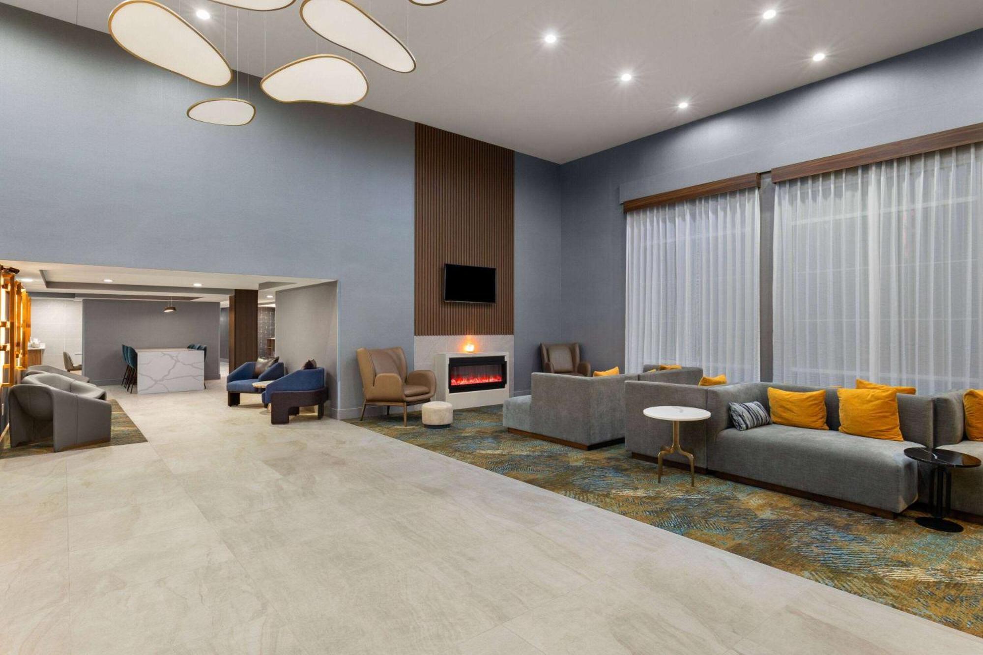 Hotel La Quinta By Wyndham Papermill Knoxville