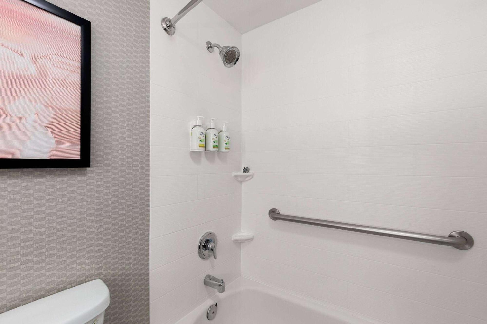 La Quinta By Wyndham Papermill 3*