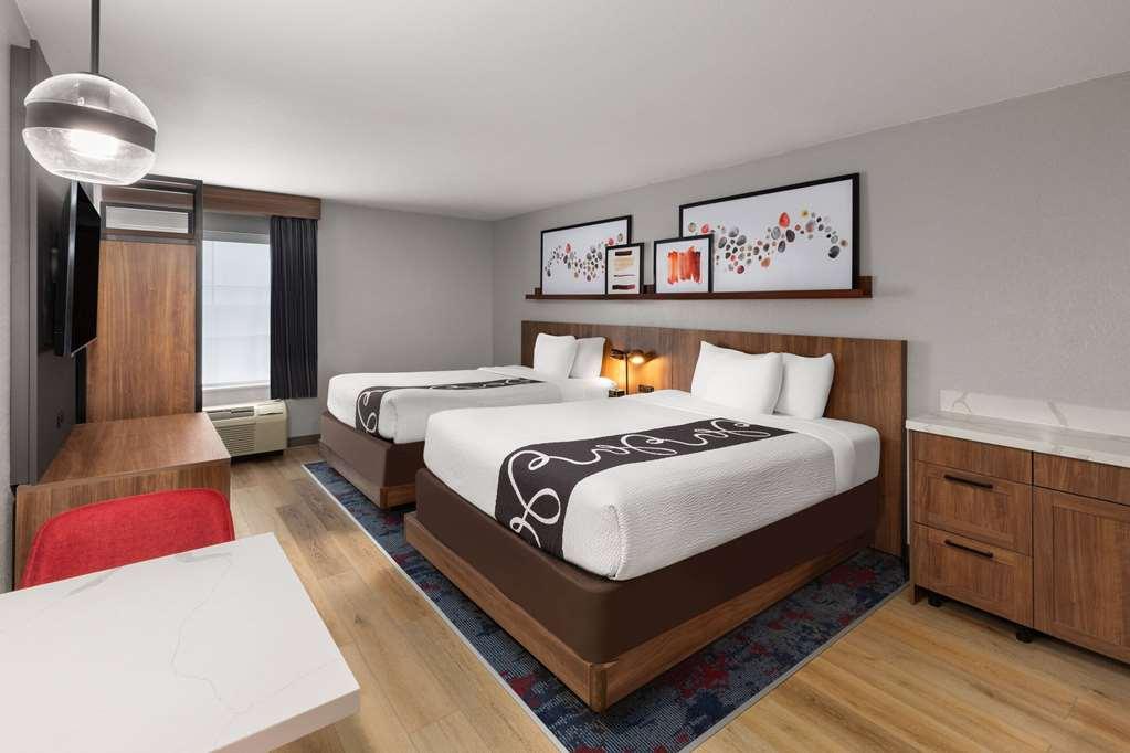 La Quinta By Wyndham Papermill Hotel 3*
