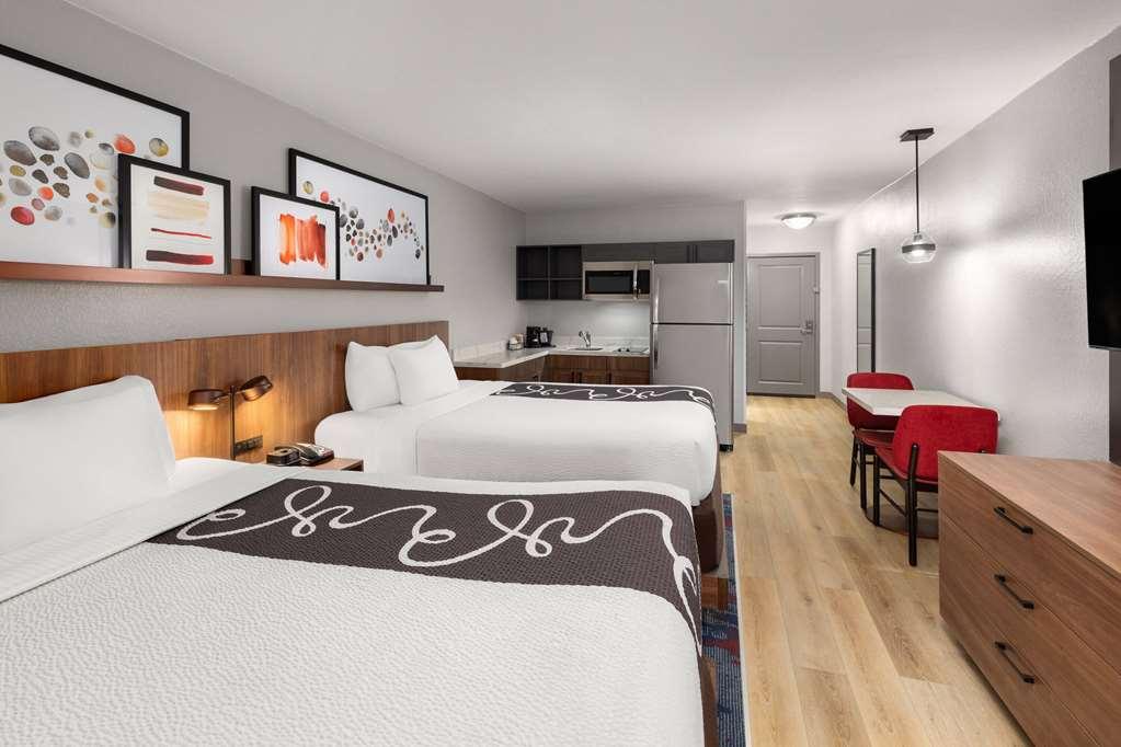 Hotel La Quinta By Wyndham Papermill 3*