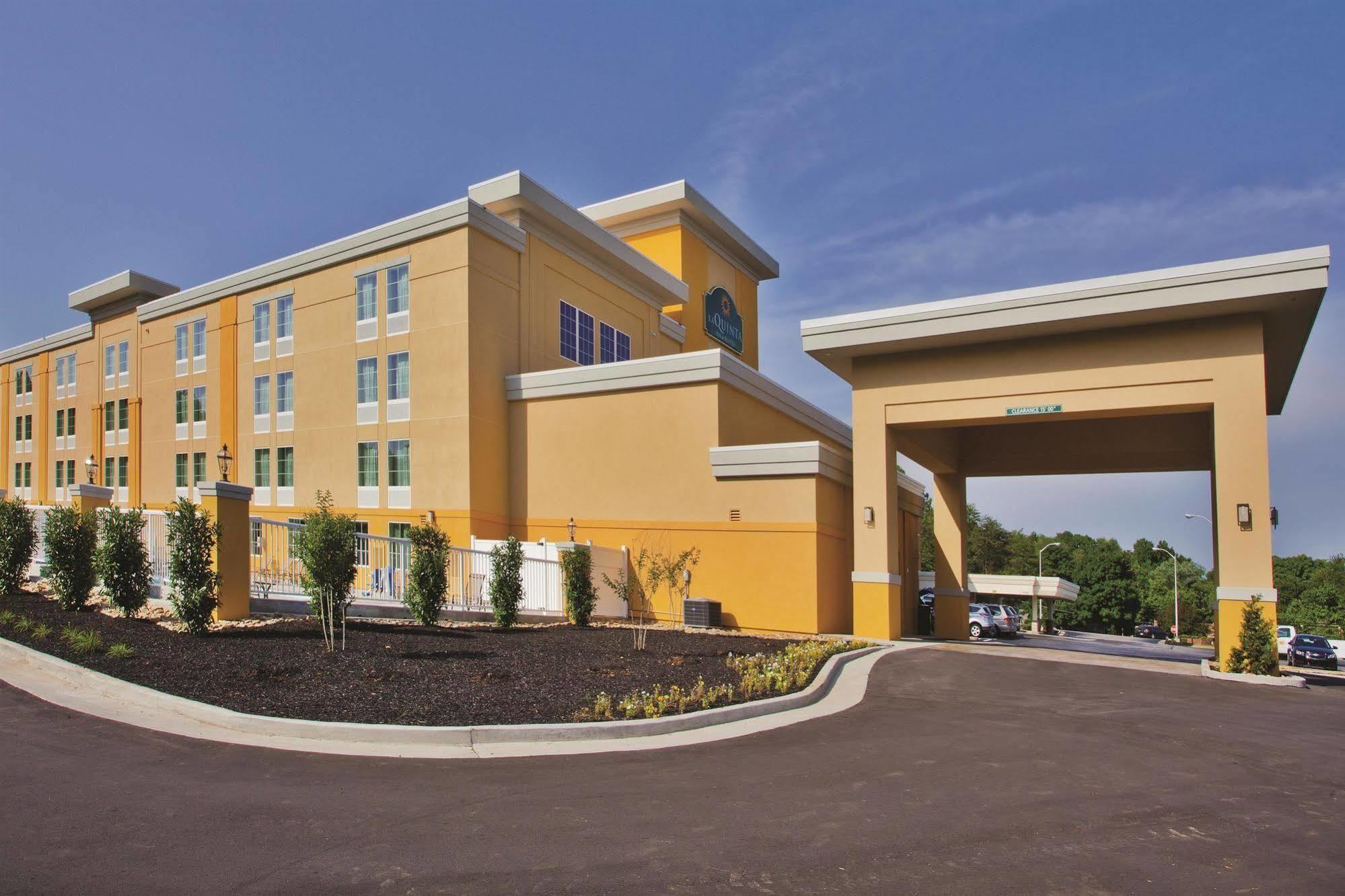Hotel La Quinta By Wyndham Papermill